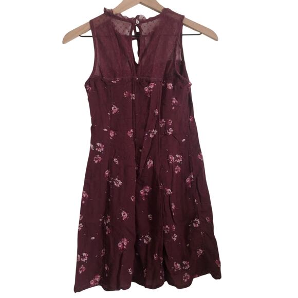 Hollister Red Fit and Flare Floral Lace Sheer High Neck Tie Mini Dress - Picture 2 of 10